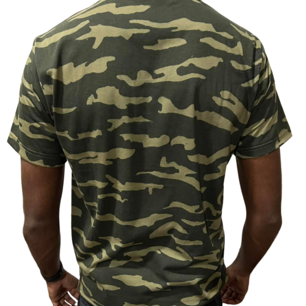 Camouflage t-shirt - Image 2