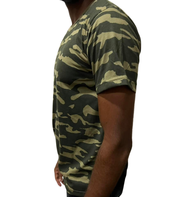 Camouflage t-shirt - Image 3